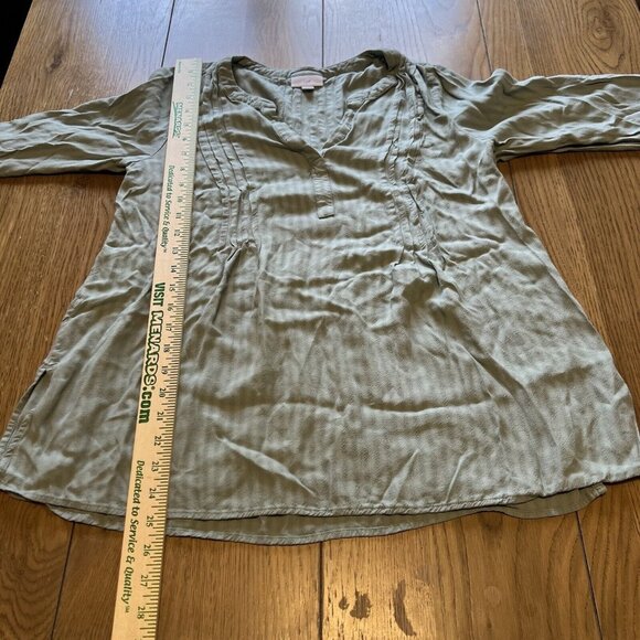 J Jill Pleated Tunic V Neck Split Hem Striped Sage Green Loose Fit Size Petite S - Picture 4 of 11